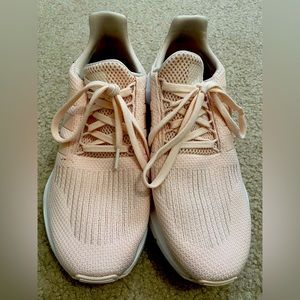 ADIDAS WOMEN’S SWIFT RUN 1.0 SHOES